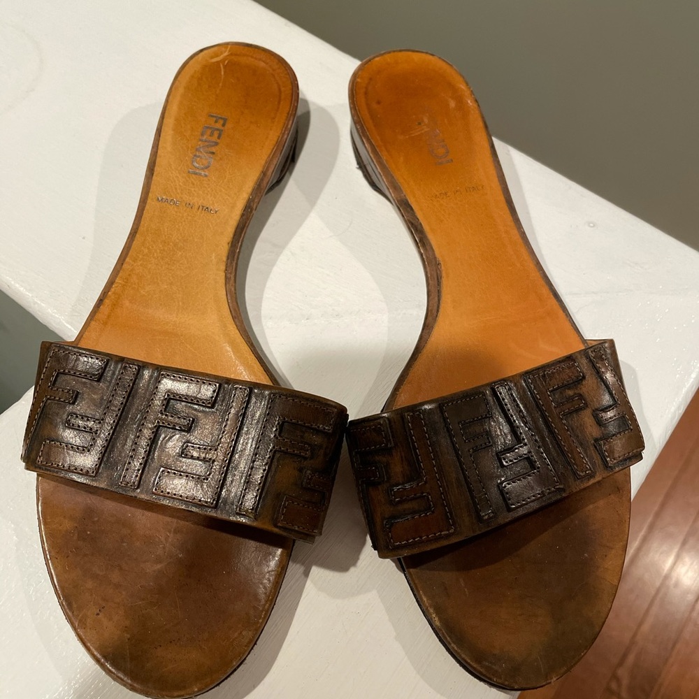FENDI SANDALS